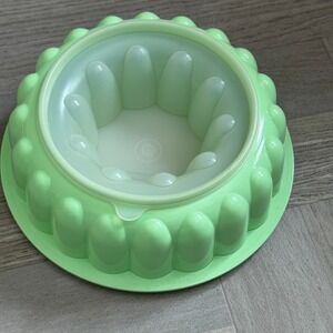 Tupperware Jel-Ring Jello Mold Mint Green 3 Piece Set Vintage Fluted Ring MCM